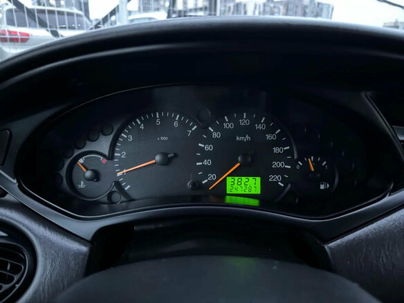2004 Ford Focus I Рестайлинг, серебристый, 280560 рублей - вид 7