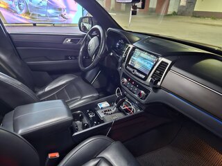 2018 SsangYong Rexton IV, коричневый, 2600000 рублей, вид 4