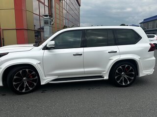 2017 Lexus LX 450d III Рестайлинг 2, белый, 7650000 рублей, вид 5