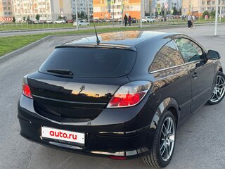 2010 Opel Astra GTC H Рестайлинг, чёрный, 630000 рублей, вид 4