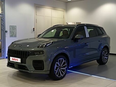 Lynk & Co 09