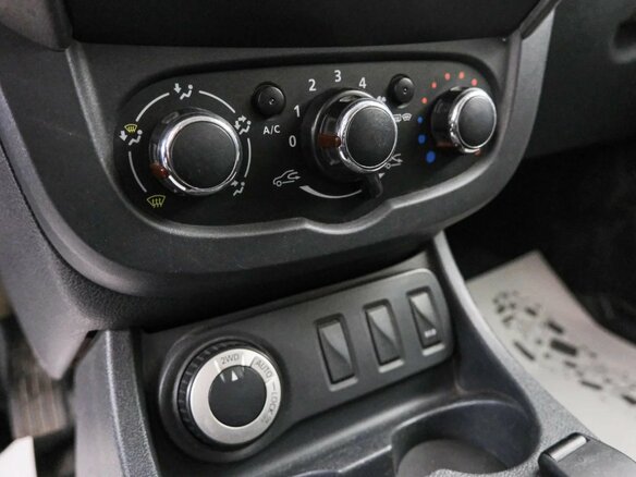2016 Renault Duster I Рестайлинг, серый, 1009000 рублей - вид 15