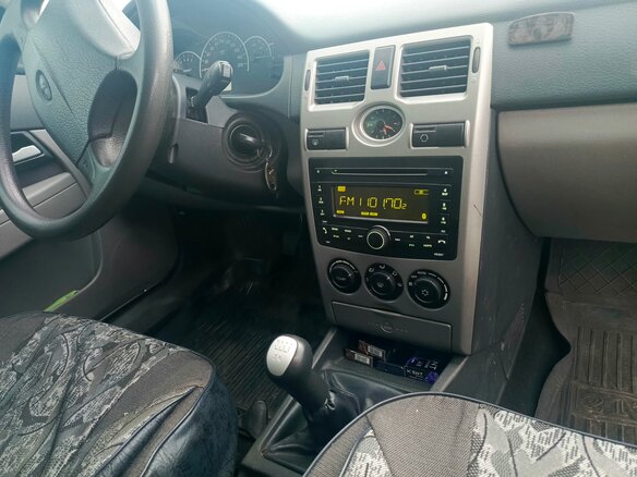2011 Lada (ВАЗ) Priora I, серебристый, 420000 рублей - вид 20