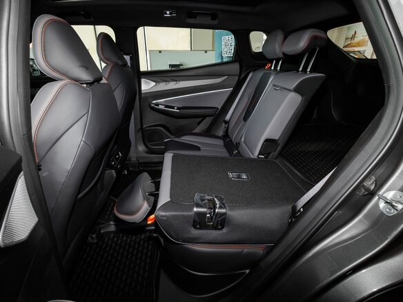 2026 Geely Cityray, серый, 3344990 рублей - вид 13