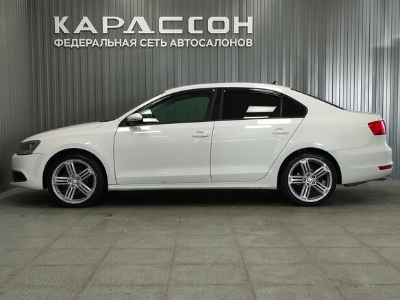 2013 Volkswagen Jetta VI, белый - вид 4