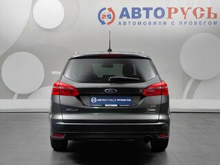 2017 Ford Focus III Рестайлинг, серый, 850000 рублей, вид 4
