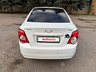 2012 Chevrolet Aveo II, белый, 650000 рублей, вид 4