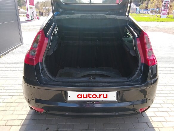 2008 Citroen C4 I, чёрный, 340000 рублей - вид 4