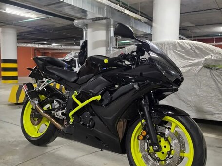 2008 Yamaha YZF-R6, чёрный, 500000 рублей, вид 3