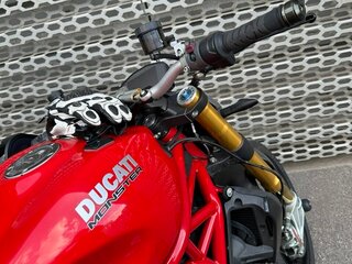 2014 Ducati Monster 1200, красный, 640000 рублей, вид 3
