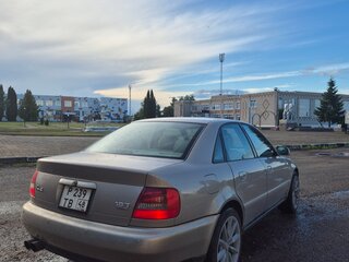 2001 Audi A4 I (B5) Рестайлинг, серебристый, 600000 рублей, вид 5