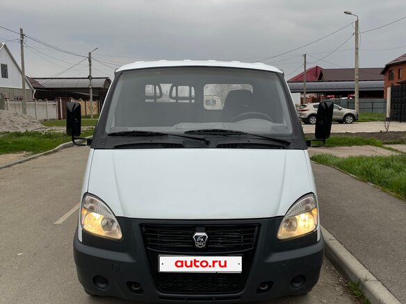 2004 ГАЗ ГАЗель (3302), белый, 1060000 рублей - вид 1