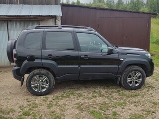 2023 Lada (ВАЗ) Niva Travel I, чёрный, 1270000 рублей, вид 3