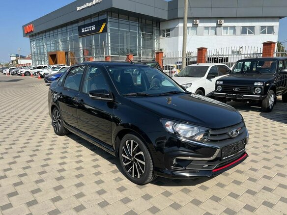 2026 Lada (ВАЗ) Granta Sport I Рестайлинг, чёрный, 1587000 рублей - вид 2