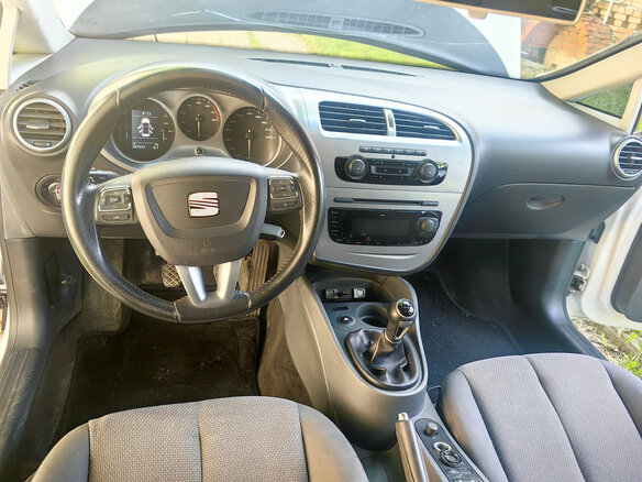 2010 SEAT Leon II Рестайлинг, белый, 535000 рублей - вид 13