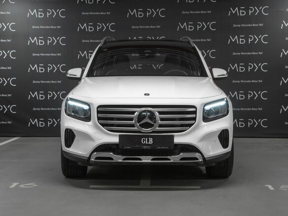 2025 Mercedes-Benz GLB 220 I (X247) Рестайлинг, белый, 5820000 рублей - вид 1
