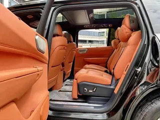 2026 Lynk & Co 900, чёрный, 6980404 рублей, вид 5