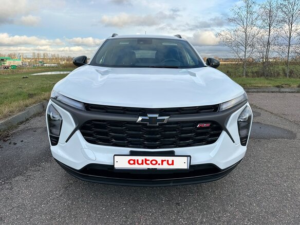 2024 Chevrolet Trax II, белый