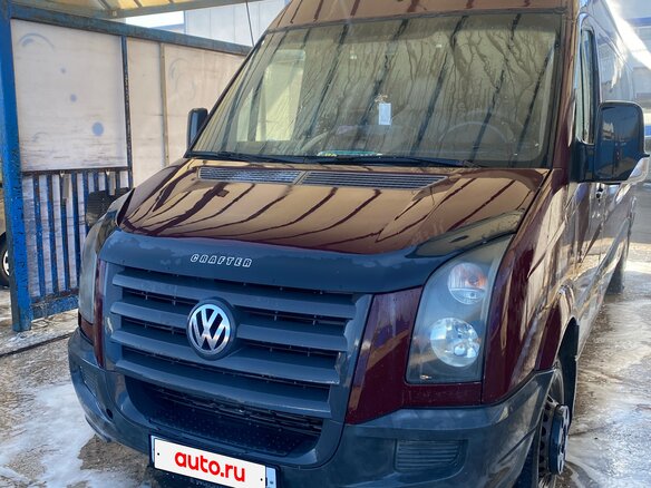 2008 Volkswagen Crafter, красный, 1500000 рублей