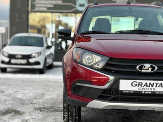 2025 Lada (ВАЗ) Granta Cross I Рестайлинг, красный, 1216000 рублей, вид 4
