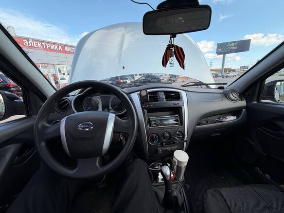 2017 Datsun on-DO I, серебристый, 390000 рублей - вид 4