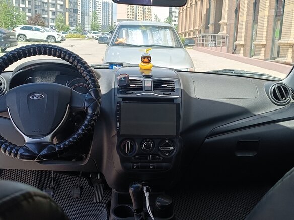 2024 Lada (ВАЗ) Granta I Рестайлинг, белый, 650000 рублей - вид 3