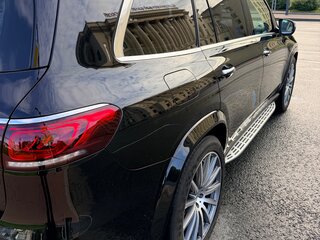 2021 Mercedes-Benz GLS 400 d II (X167), чёрный, 10700000 рублей, вид 3