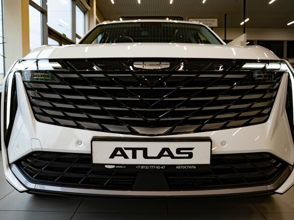 2026 Geely Atlas II, белый - вид 2