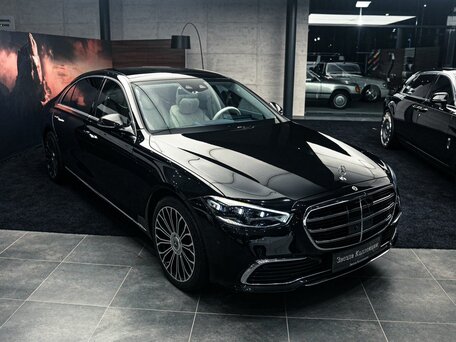 2021 Mercedes-Benz S-Класс 450 Long 4MATIC VII (W223), чёрный, 10190000 рублей, вид 4