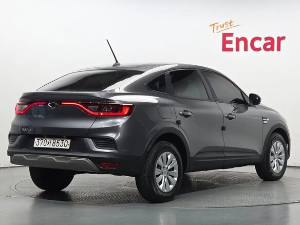 2022 Renault Samsung XM3, серый, 1552000 рублей - вид 3