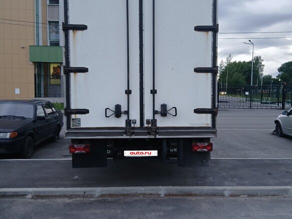 2013 Iveco Daily, белый, 1400000 рублей - вид 5