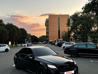 2019 Mercedes-Benz C-Класс 200 IV (W205) Рестайлинг, чёрный, 3450000 рублей, вид 1