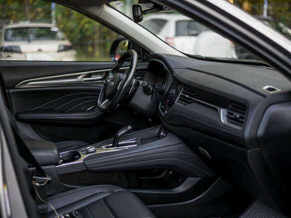 2020 Haval F7 I, серый, 1688000 рублей - вид 15