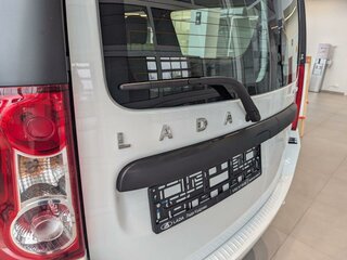 2026 Lada (ВАЗ) Largus I Рестайлинг, белый, 1842000 рублей, вид 5
