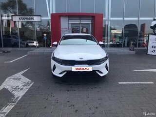2020 Kia K5 III, белый, 1900000 рублей, вид 2