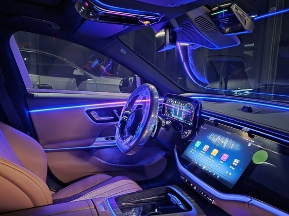 2026 Mercedes-Benz E-Класс 300 VI (W214, S214), белый - вид 13