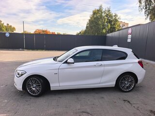 2012 BMW 1 серии 118i II (F20/F21), белый, 1150000 рублей, вид 5