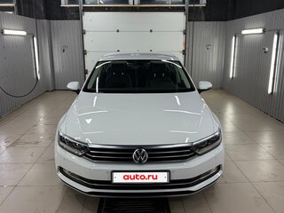2017 Volkswagen Passat B8, белый, 2450000 рублей, вид 2