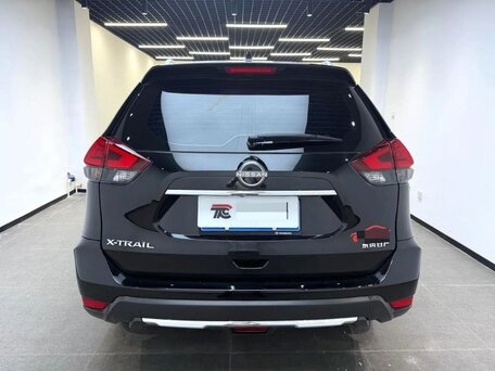2025 Nissan X-Trail III Рестайлинг 2, чёрный, 2150000 рублей, вид 5