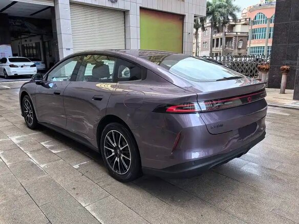 2026 Changan Qiyuan A06 51.48 kWh, фиолетовый, 2244000 рублей - вид 4