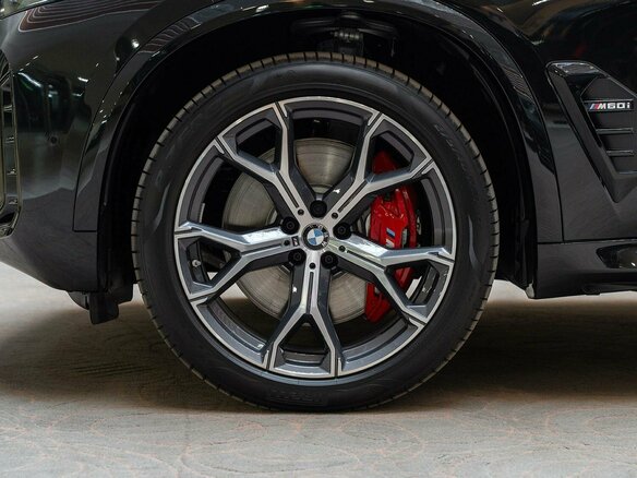 2026 BMW X5 M60i IV (G05/G18) Рестайлинг, чёрный, 18490000 рублей - вид 31