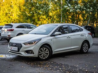 2018 Hyundai Solaris II, белый, 1270000 рублей, вид 1