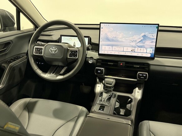 2026 Toyota RAV4 VI (XA60), коричневый - вид 7