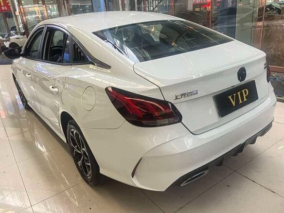 2022 MG 5 II, белый - вид 3
