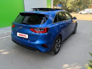 2019 Kia Ceed III, синий, 1850000 рублей, вид 5
