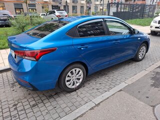 2017 Hyundai Solaris II, синий, 1100000 рублей, вид 4