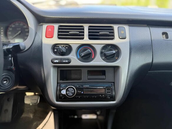 2004 Honda HR-V I Рестайлинг, серебристый - вид 16