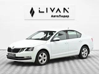 2018 Skoda Octavia III (A7) Рестайлинг, белый, 1475000 рублей, вид 3
