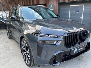 2023 BMW X7 M60i I (G07) Рестайлинг, серый, 16200000 рублей, вид 2