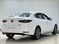 2022 Mazda 3 Axela IV (BP), белый, 1900000 рублей - вид 3